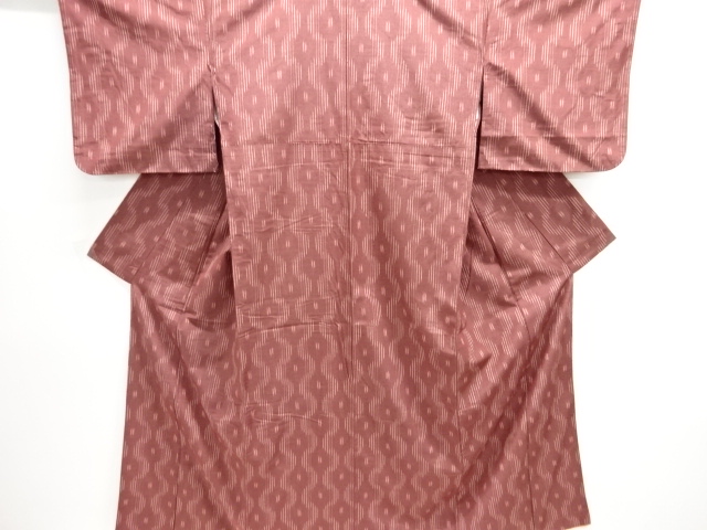 アンティーク　絣立涌模様織り出し手織り紬着物